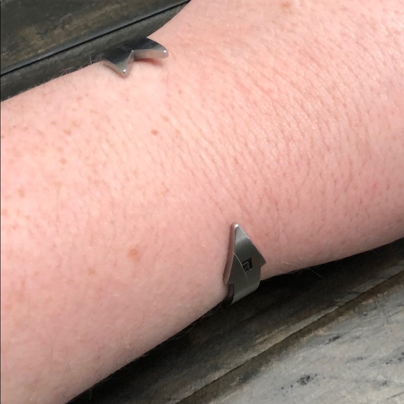 Ben Sherman Arrow Cuff Bracelet - Picture 5 of 5